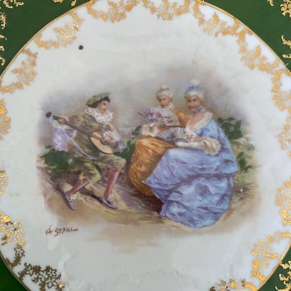 VICTORIA CARLSBAD Austria Plate with Handles Green Gold Gilt - Picture 2 of 7